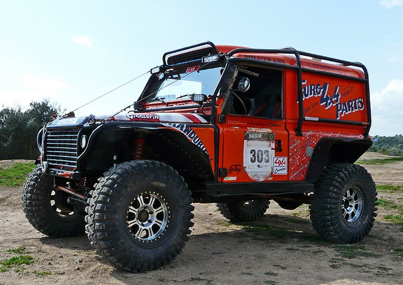 land-rover-defender-elevacion