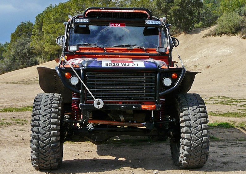 4x4 Land Rover Defender 4x4 Land Rover Defender