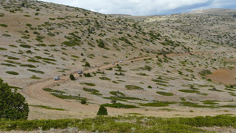 coches en la ruta de las perseidas coches en la ruta de las perseidas