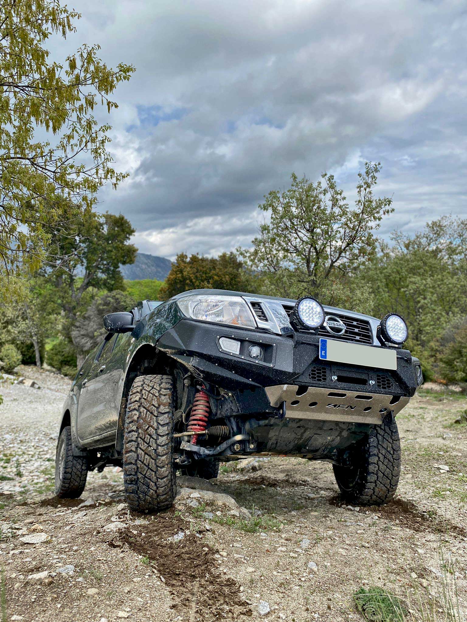 precio de nissan np300