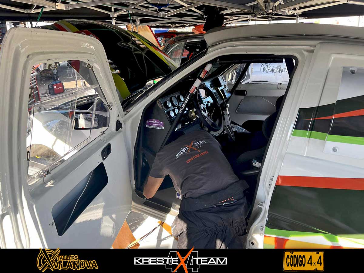 mecanico-en-el-proto